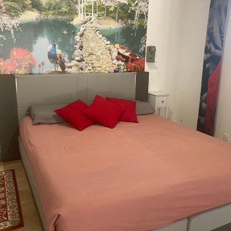 Le Studio D Aurelie Avec Spa Ete En Pleine Campagne Et Proche De Toute Commodite Roquemaure  Exterior photo