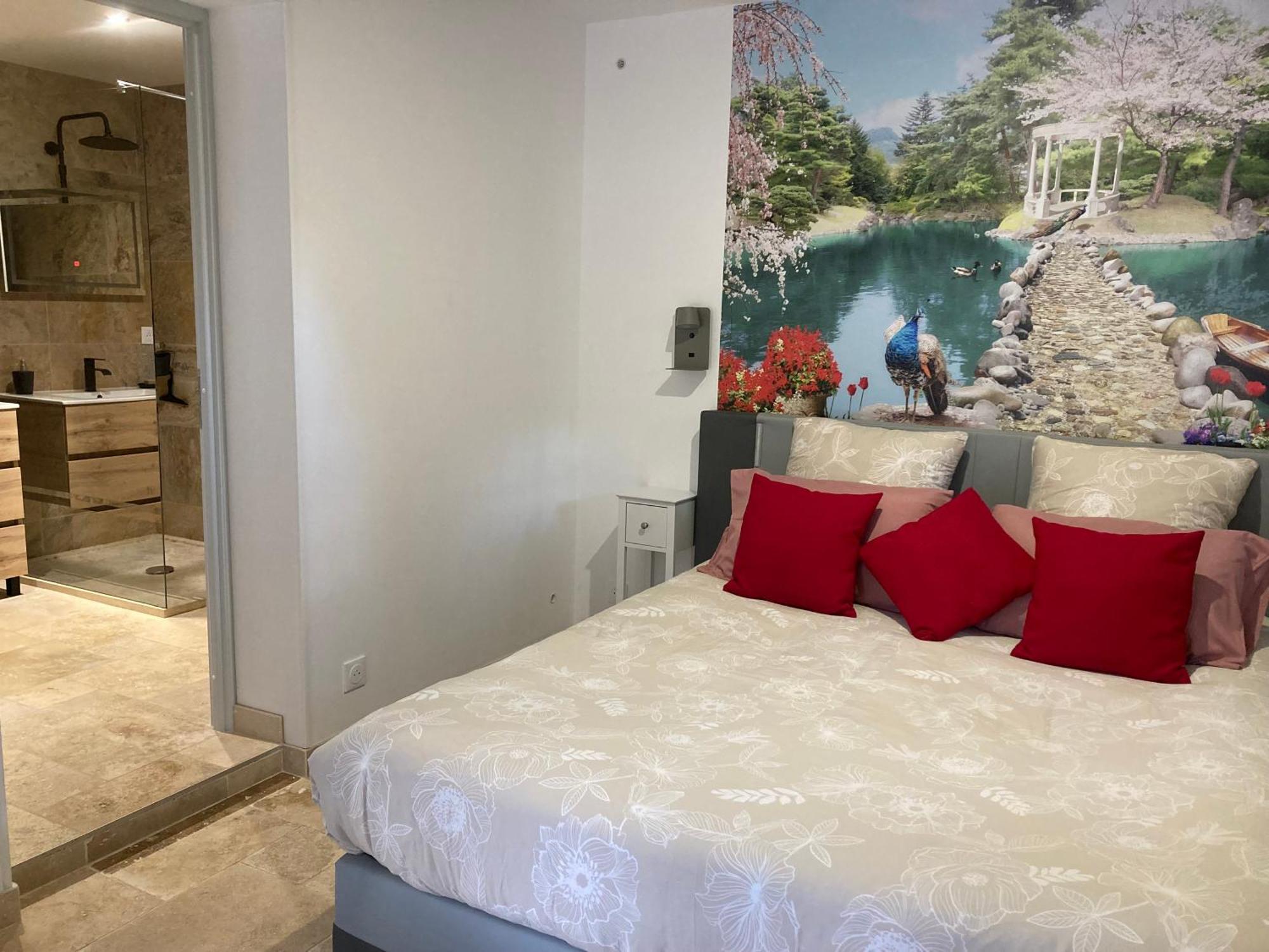 Le Studio D Aurelie Avec Spa Ete En Pleine Campagne Et Proche De Toute Commodite Roquemaure  Exterior photo
